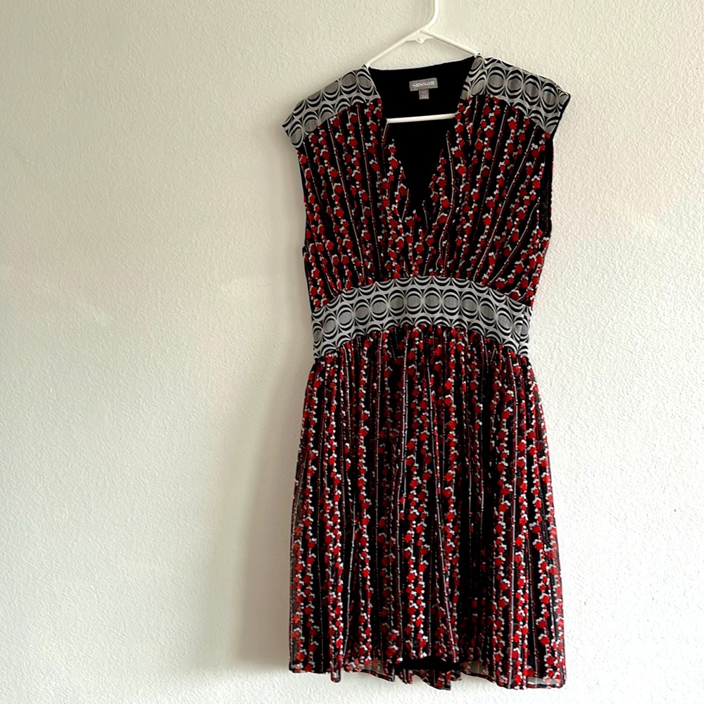 #0039# Sussan Dress Floral Silk V-Neck Sleeveless knee length Size S 10